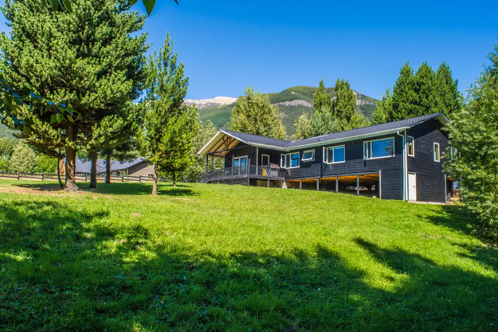 Casa Campo Alegre - Casa en Coyhaique - foto 1
